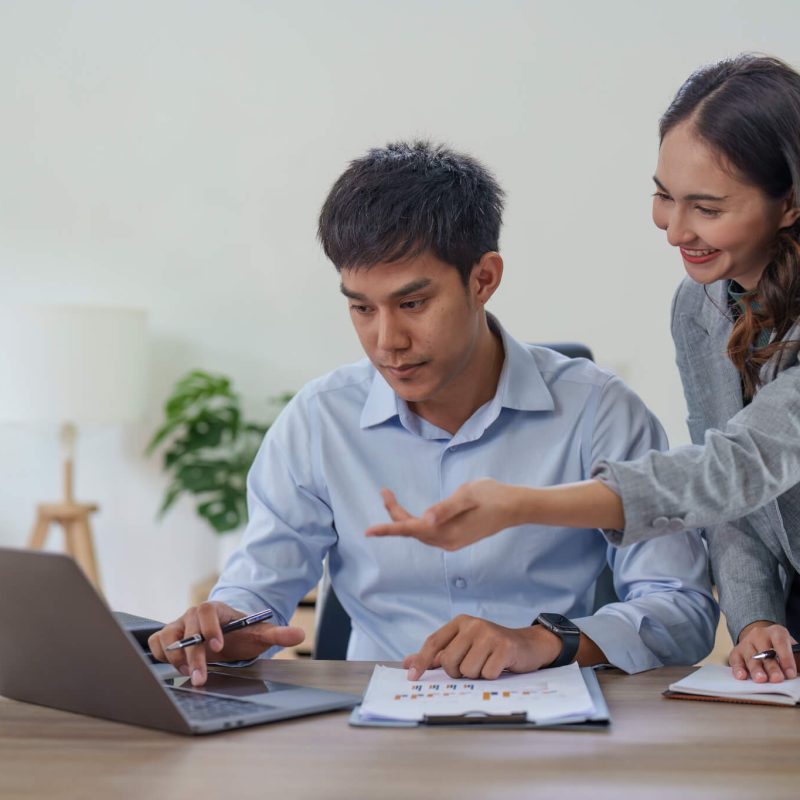 financial-analyst-analyzes-business-people-investment-consultant-analyzing-company-financial-report-1.jpg financial-analyst-analyzes-business-people-investment-consultant-analyzing-company-financial-report-1.jpg